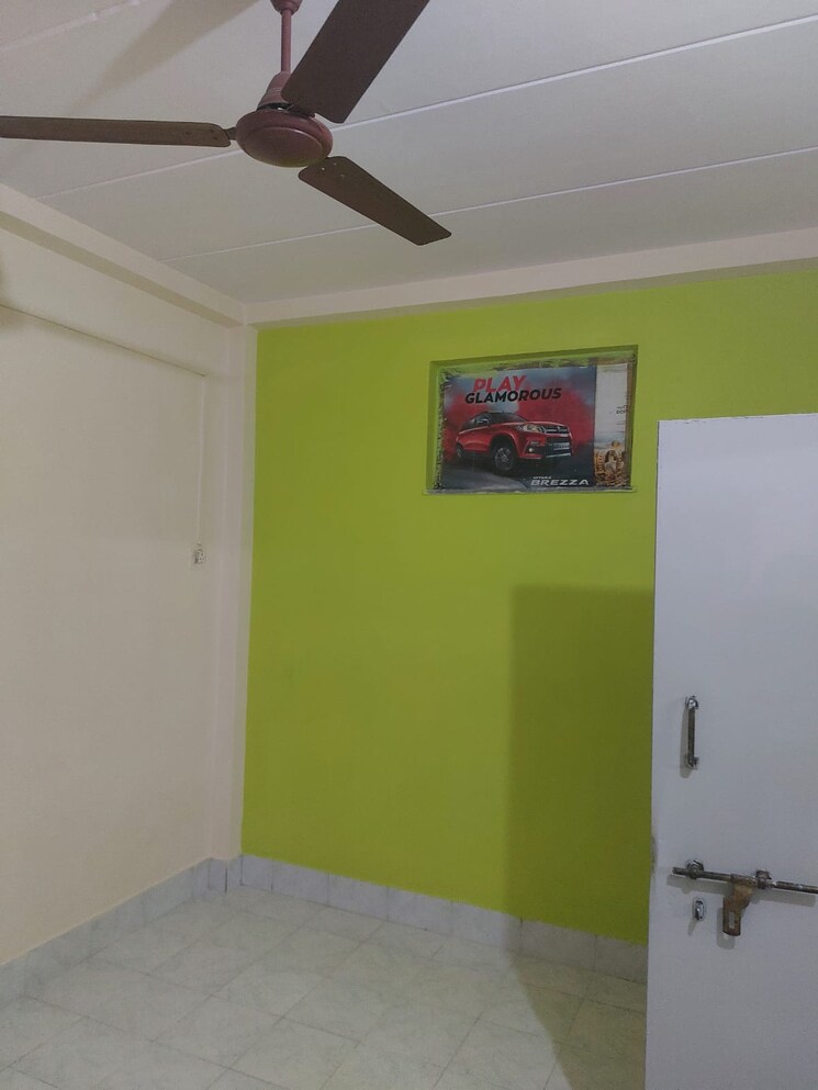 Room, sion east 1 Bedroom 440 Sq.Ft. Apartment In Sion East Mumbai 7496364