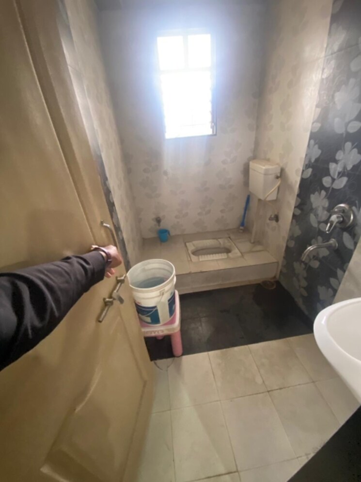 Bathroom, greenland-society 2 Bedroom 900 Sq.Ft. Apartment In Pimple Saudagar Pune 7496404