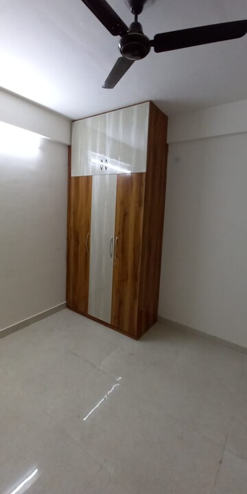 Room in 2 BHK Apartment at Signature Global Orchard Avenue, Sector 93 – for Sale