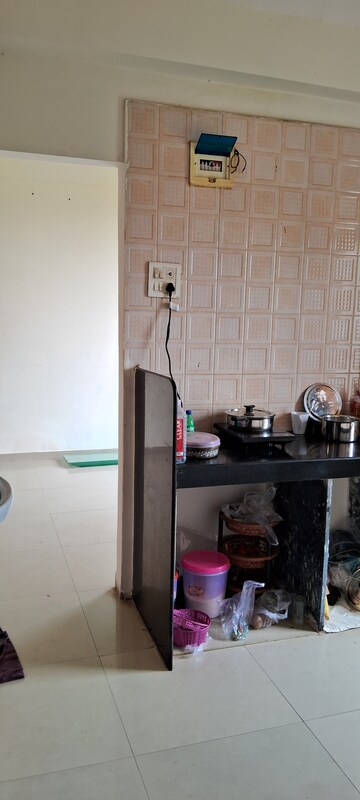 Furnished Amenities in 1 BHK Apartment at Maad Yashwant Pride-Kini Complex, Naigaon East – for Sale