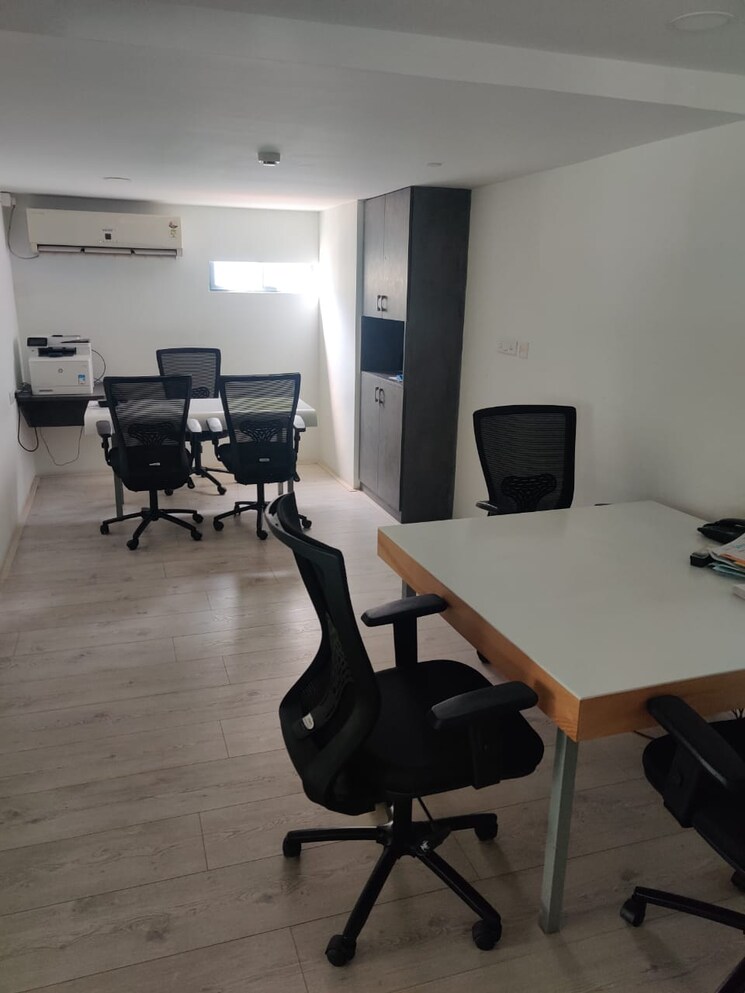 Team Area, indiranagar Commercial Office Space 550 Sq.Ft. In Indiranagar Bangalore 7496940