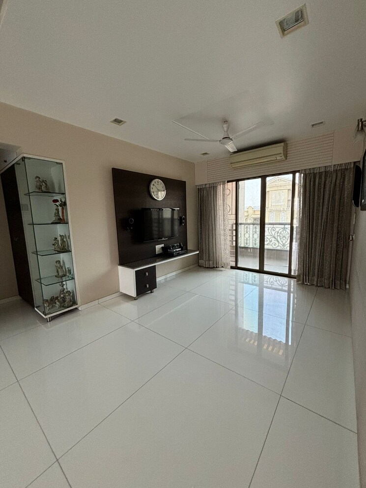 Living Room, konark-indrayu-enclave-2 2 Bedroom 1260 Sq.Ft. Apartment In Kondhwa Pune 7497130