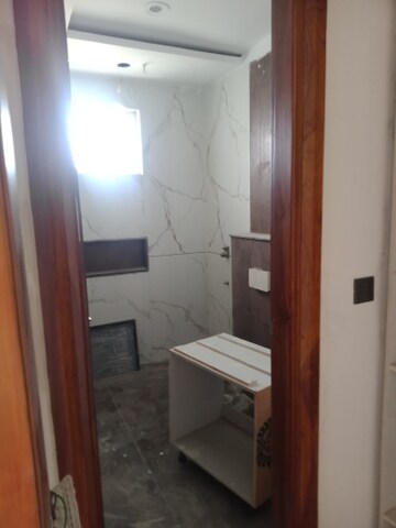 Bathroom in 4 BHK Builder Floor at BP Homes, Sector 85 – for Sale