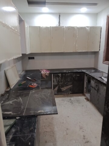 Kitchen in 4 BHK Builder Floor at BP Homes, Sector 85 – for Sale