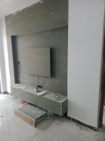 Furnished Amenities in 4 BHK Builder Floor at BP Homes, Sector 85 – for Sale