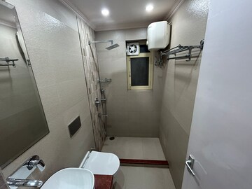 Bathroom in 3 BHK Apartment at Ireo Victory Valley, Sector 67 – for Sale