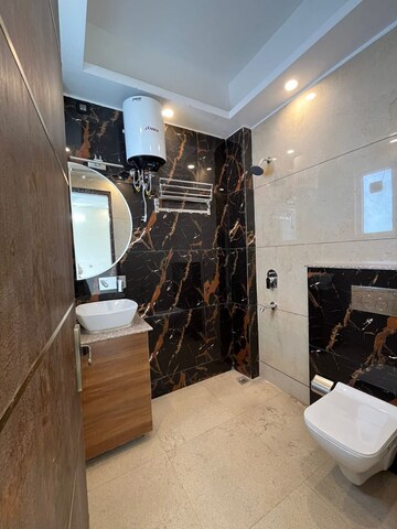 Bathroom in 3 BHK Penthouse at Gms Road – for Sale