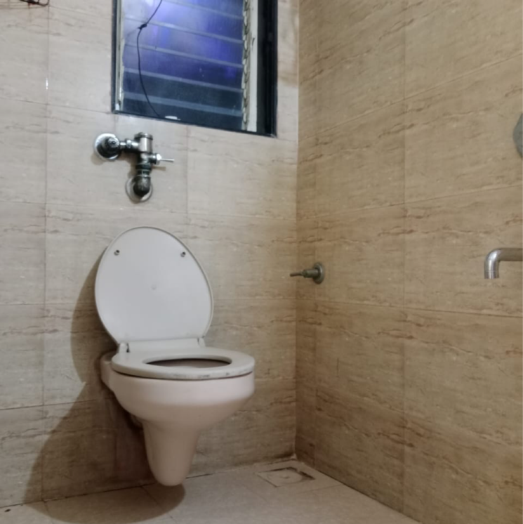 Bathroom, shree-om-jay-maheshwar 1 Bedroom 450 Sq.Ft. Apartment In Kandarpada Mumbai 7497619