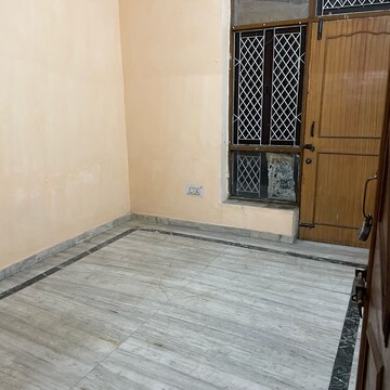 Room in 2 BHK Builder Floor at Spring Field Colony – for Sale