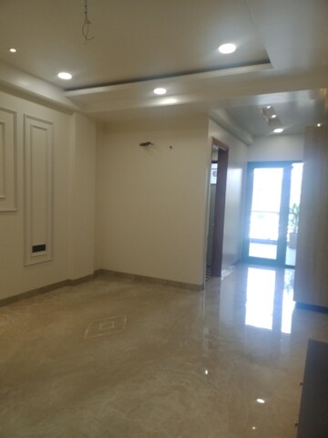 Room in 4 BHK Builder Floor at BP Homes, Sector 85 – for Sale