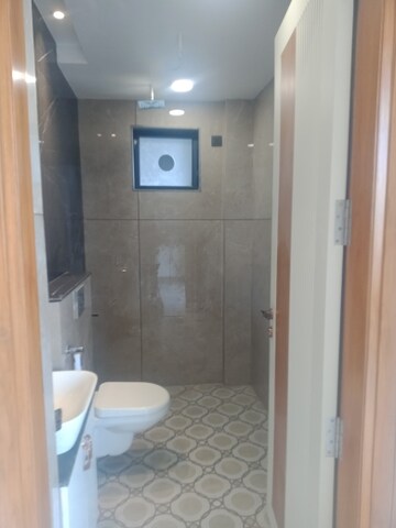 Bathroom in 4 BHK Builder Floor at BP Homes, Sector 85 – for Sale