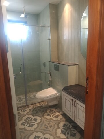 Bathroom in 4 BHK Builder Floor at BP Homes, Sector 85 – for Sale