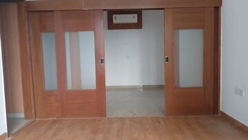 2 BHK Apartment For Rent in Jaypee Greens Kalypso Court, Sector 128