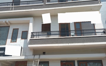 6 BHK Independent House For Sale in Sector 8