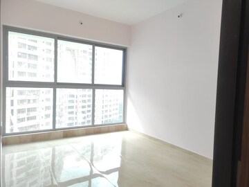 2 BHK Apartment For Rent in Rajesh White City Kandivali East Mumbai  7498691