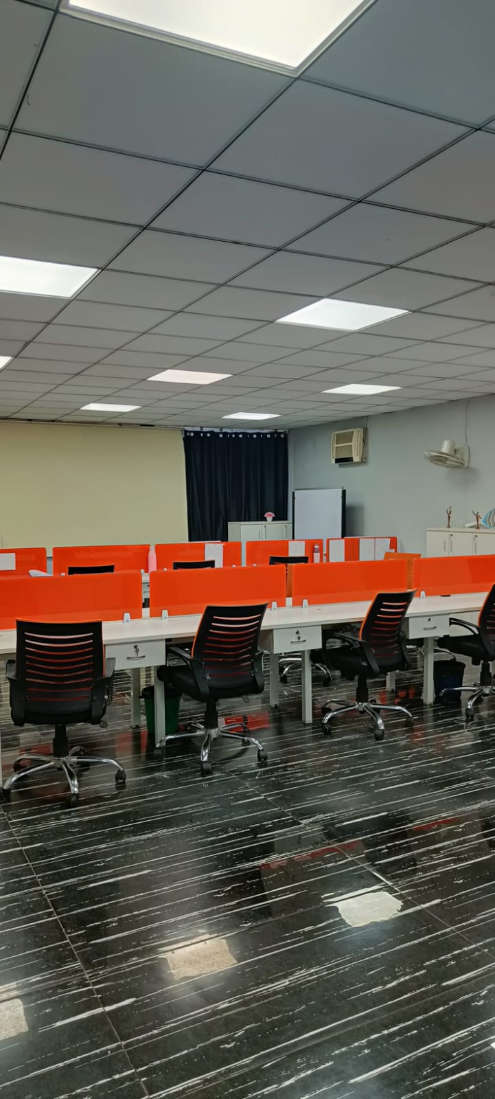 Commercial Office Space 2500 Sq.Ft. For Rent in Sector 2 Noida  7499319