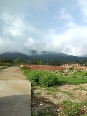 Plot For Sale in Sahastradhara Road