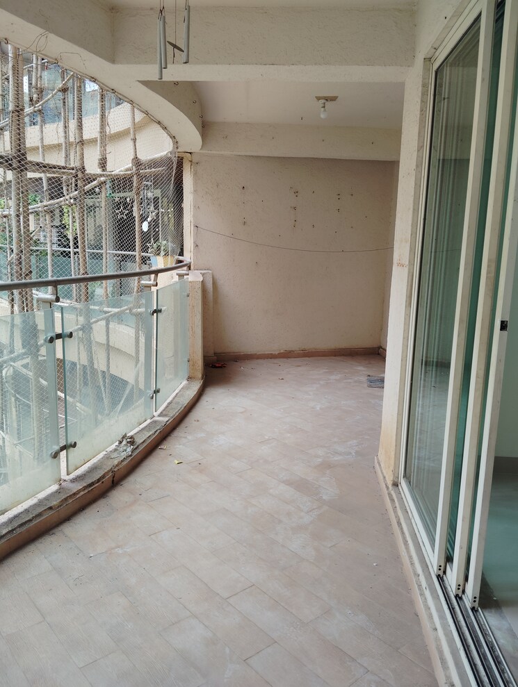 Balcony, suncity-complex 2 Bedroom 925 Sq.Ft. Apartment In Powai Mumbai 7500191