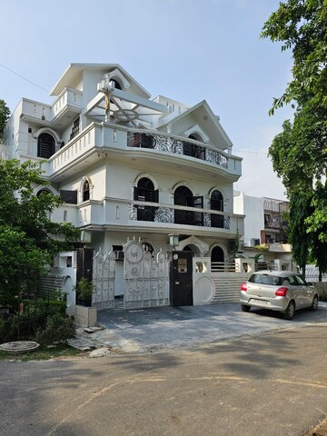 6+ BHK Independent House – Exterior View View at Upsidc Site B - for Sale