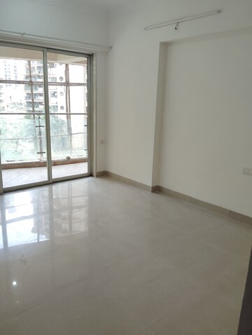 Room in 3 BHK Apartment at Nahar Amrit Shakti, Chandivali – for Sale