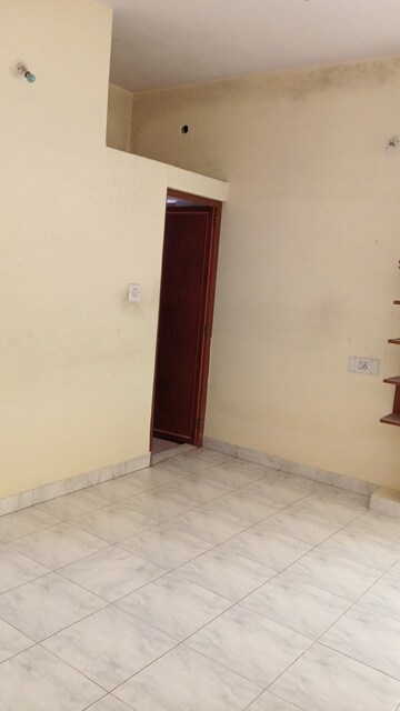 Room in 2 BHK Independent House at Ramamurthy Nagar – for Sale