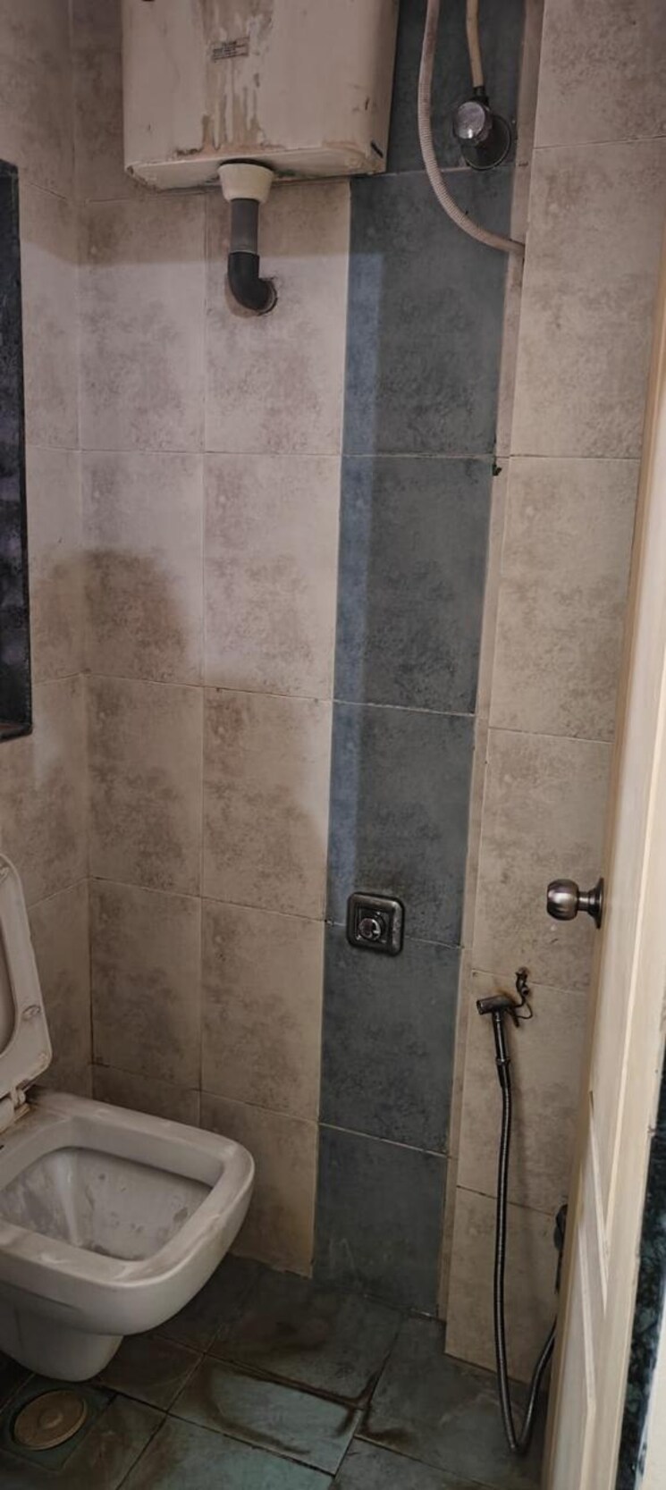 Bathroom, chetan-apartments-deonar 1 Bedroom 450 Sq.Ft. Apartment In Deonar Mumbai 7500547