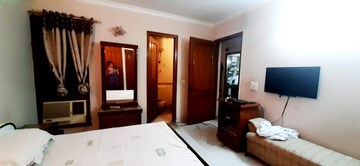 Living Room in 3 BHK Builder Floor at Saket – for Sale