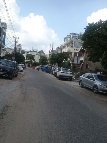  Plot For Sale in Kalwar Road