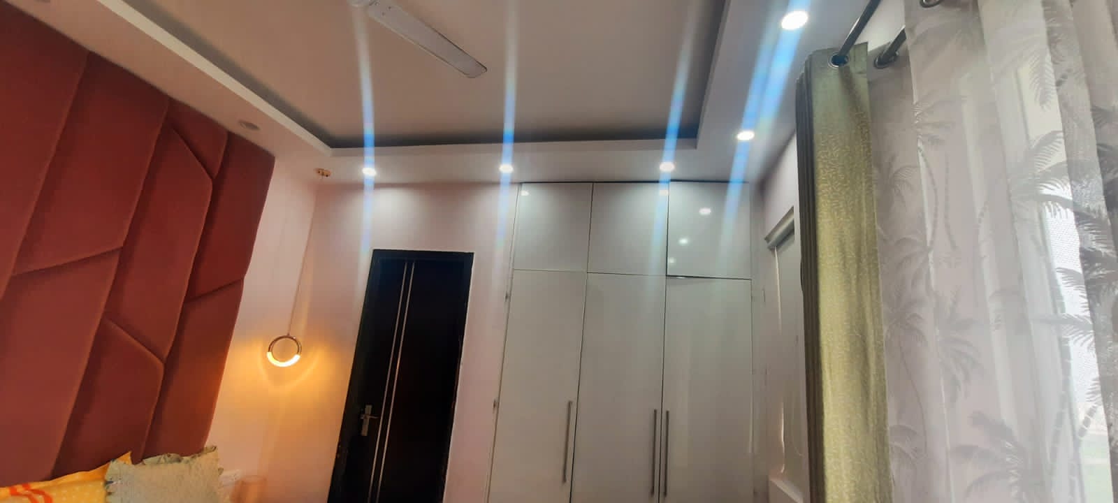 2 BHK + Study Room Apartment For Sale in Microtek Greenburg