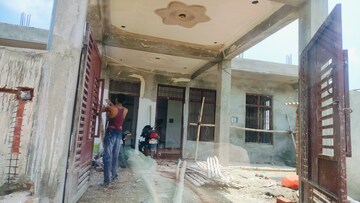  Plot – Exterior View View at Sgpgi - for Sale