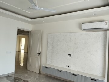 Building Lobby in 4 BHK Builder Floor at Sector 15 – for Sale