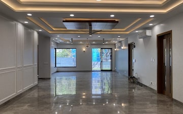 2 BHK Apartment For Sale in Aerocity