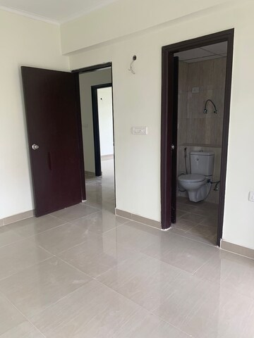 Room in 2.5 BHK Apartment at Sector 84 – for Sale
