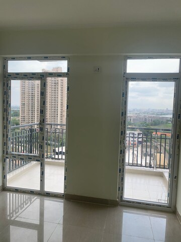 Room in 2.5 BHK Apartment at Sector 84 – for Sale