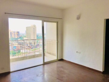 Room in 3.5 BHK Apartment at Mapsko Royale Ville, Sector 82 – for Sale