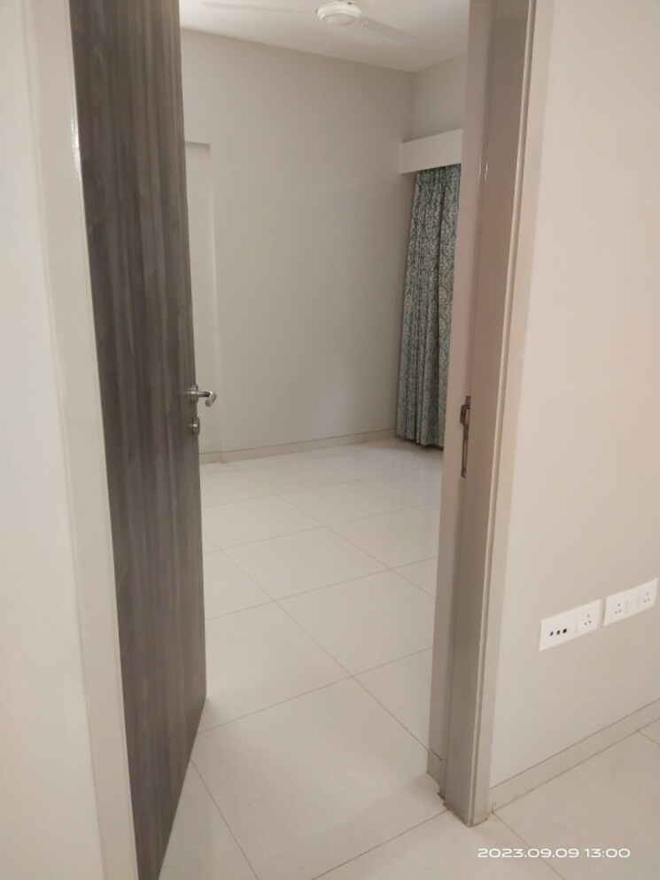 Room, mantri-park 1 Bedroom 473 Sq.Ft. Apartment In Goregaon East Mumbai 7502408