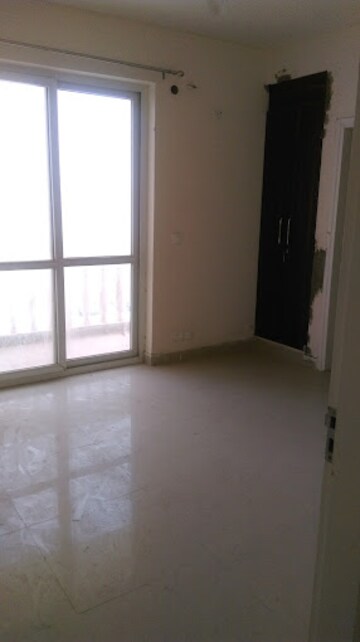 Room in 2 BHK Apartment at Ireo Uptown, Sector 66 – for Sale