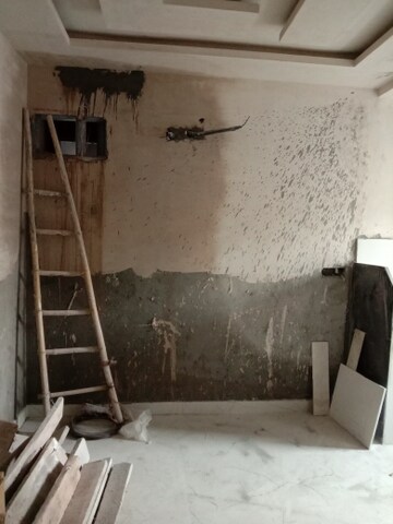 Bathroom in 1.5 BHK Builder Floor at Dwarka Mor – for Sale