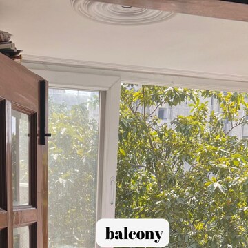 Furnished Amenities in 3 BHK Apartment at Mayur Vihar 1 – for Sale