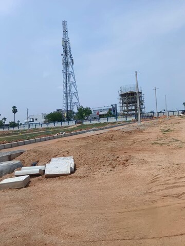 Plot Area in  Plot at Sri Eastern Meadows, Kawadipally – for Sale