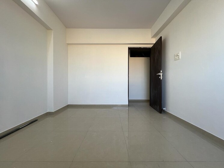 Room, rajhans-kshitij 2 Bedroom 595 Sq.Ft. Apartment In Vasai West Palghar 7503018