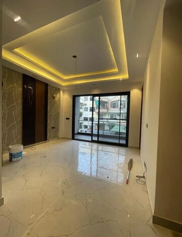 Room in 3.5 BHK Builder Floor at Shastri Nagar – for Sale
