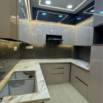 Kitchen in 3 BHK Builder Floor at Bhagwati Garden – for Sale