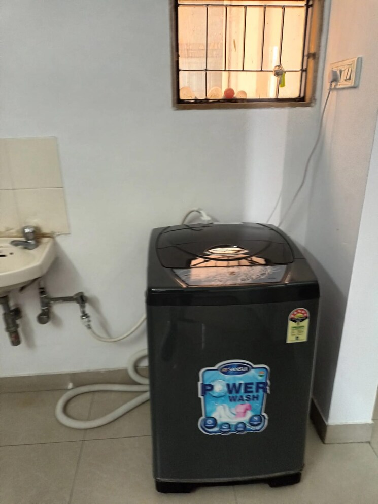 Room, magarpatta-city-heliconia 1 Bedroom 650 Sq.Ft. Apartment In Hadapsar Pune 7503238