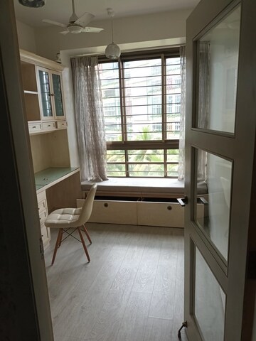 Kitchen in 2.5 BHK Builder Floor at Oberoi Realty Woods, Goregaon East – for Sale