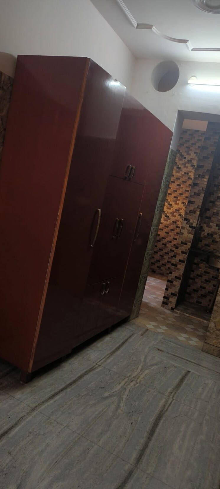 undefined, crown-plaza-mall 3 Bedroom 250 Sq.Yd. Independent House In Sector 15a Faridabad 7503479