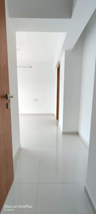 2 BHK Apartment For Rent in Aashirwad CHS Borivali Ic Colony Mumbai  7503512