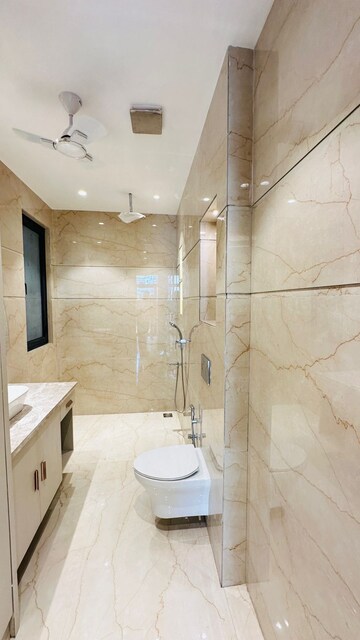 Bathroom in 4 BHK Builder Floor at Unitech South City 1, Sector 41 – for Sale