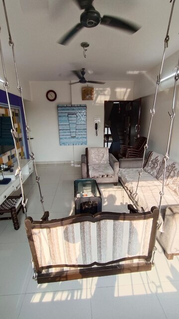 Master Bedroom in 2 BHK Apartment at Sri Badrinath CHS, Dahisar East – for Sale