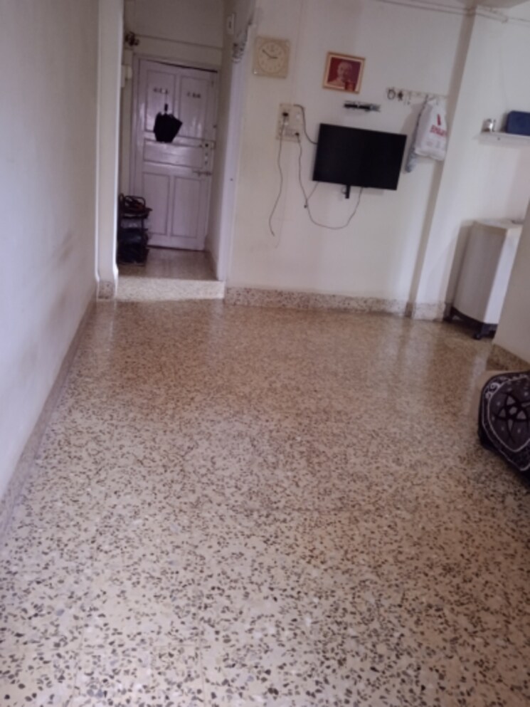  Parking, andrea-apartment 1 Bedroom 418 Sq.Ft. Apartment In Vile Parle East Mumbai 7504113